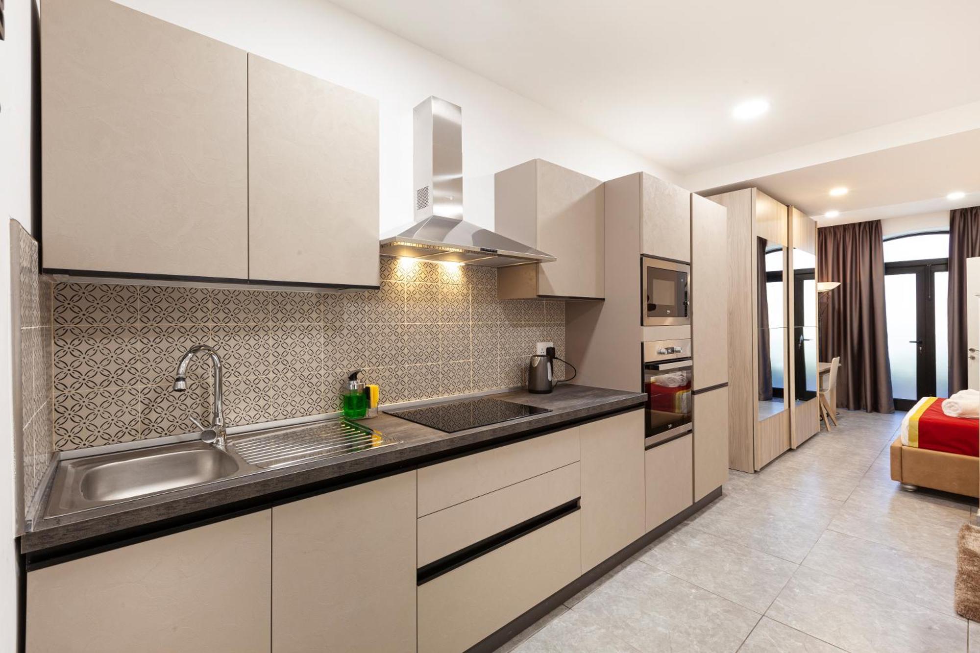 Modern & Lovely Studio - Prime Location Saint Julian's ภายนอก รูปภาพ